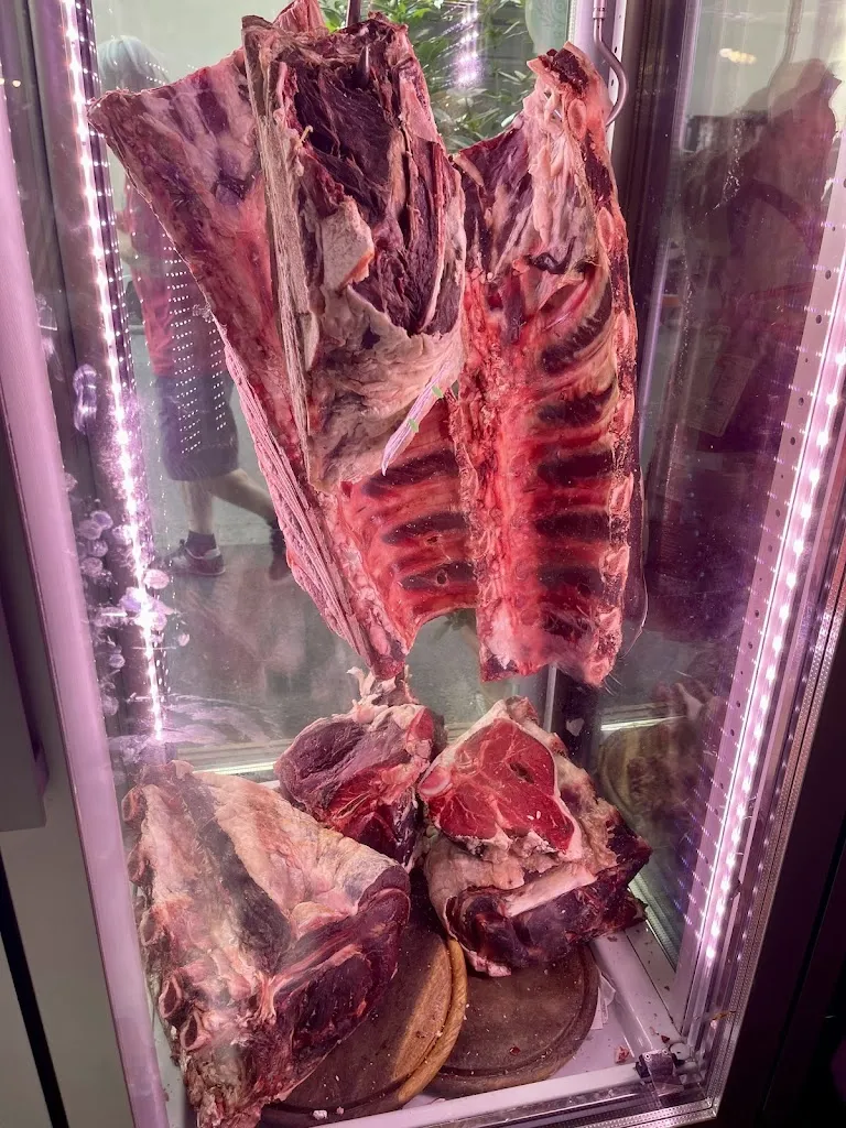 Vivianne Jones_Lo Scudo Ristorante toscano_Province of Florence_review