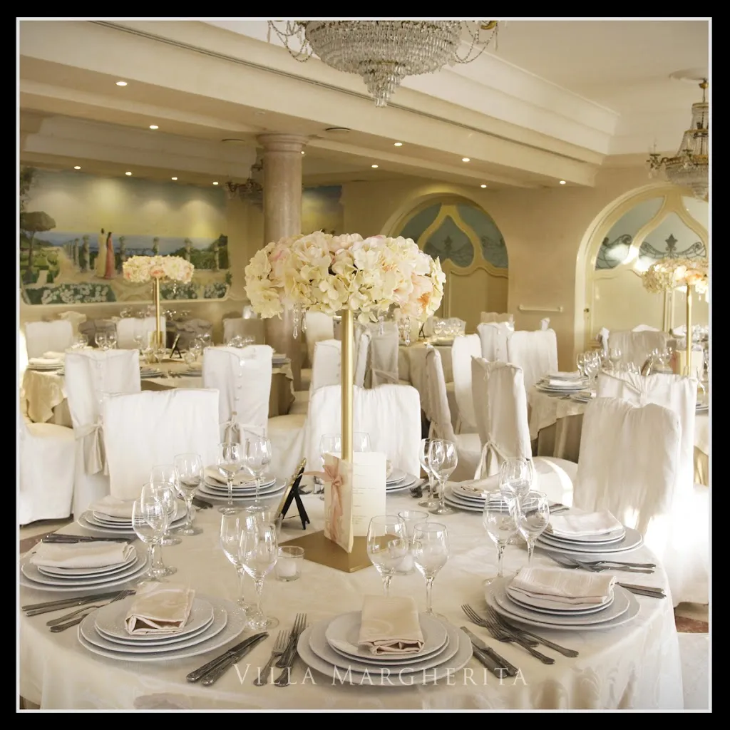 Hotel Ristorante Villa Margherita restaurant in Quercianella