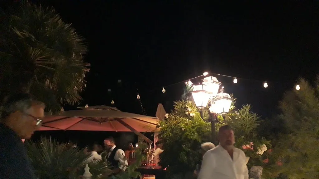 Hotel Ristorante Villa Margherita_Quercianella_slider_image_2