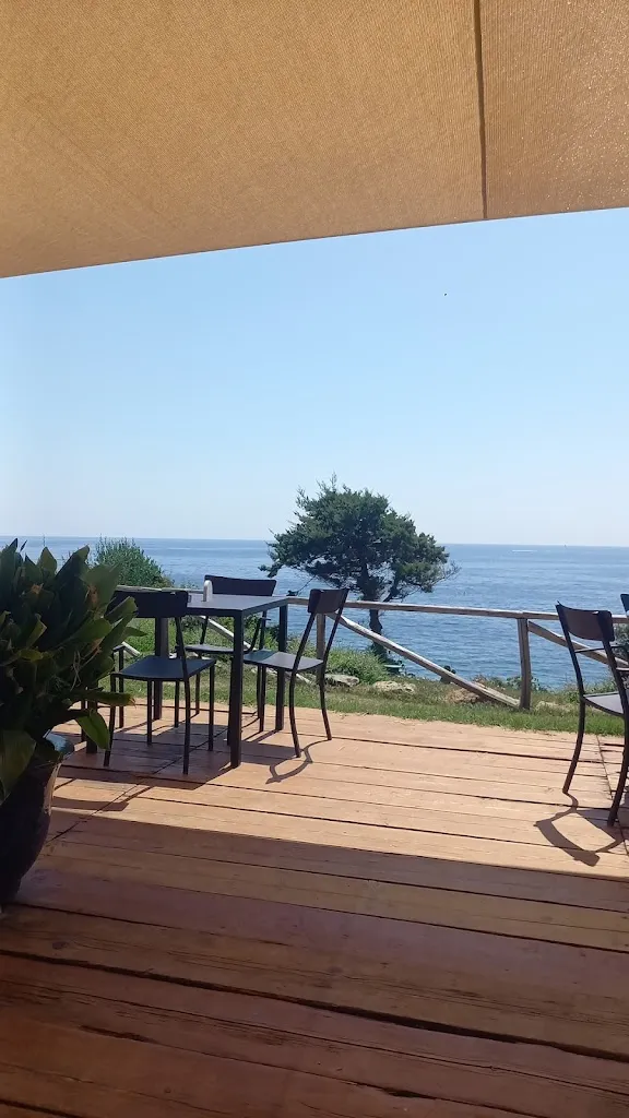 Ana Estevez_Lentisco_Quercianella_review