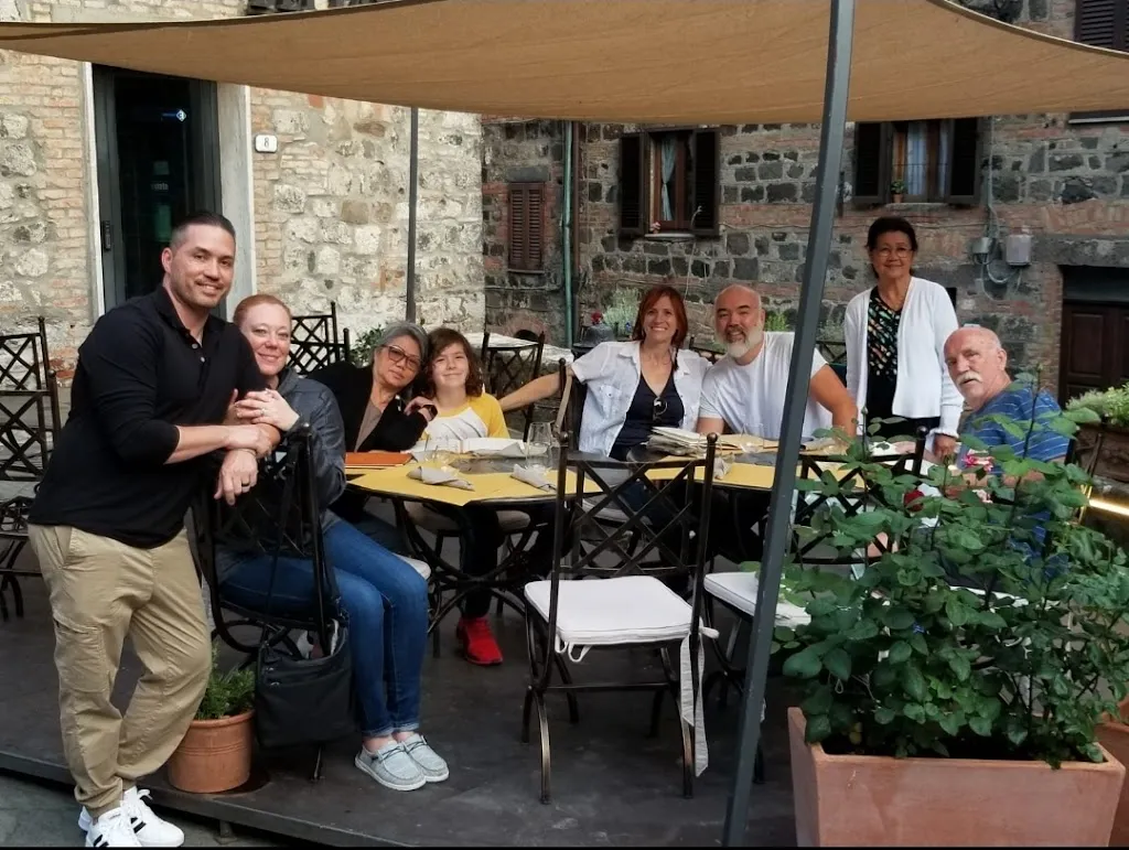 Christopher Jones_La Bottega del Chiu_Radicofani_review