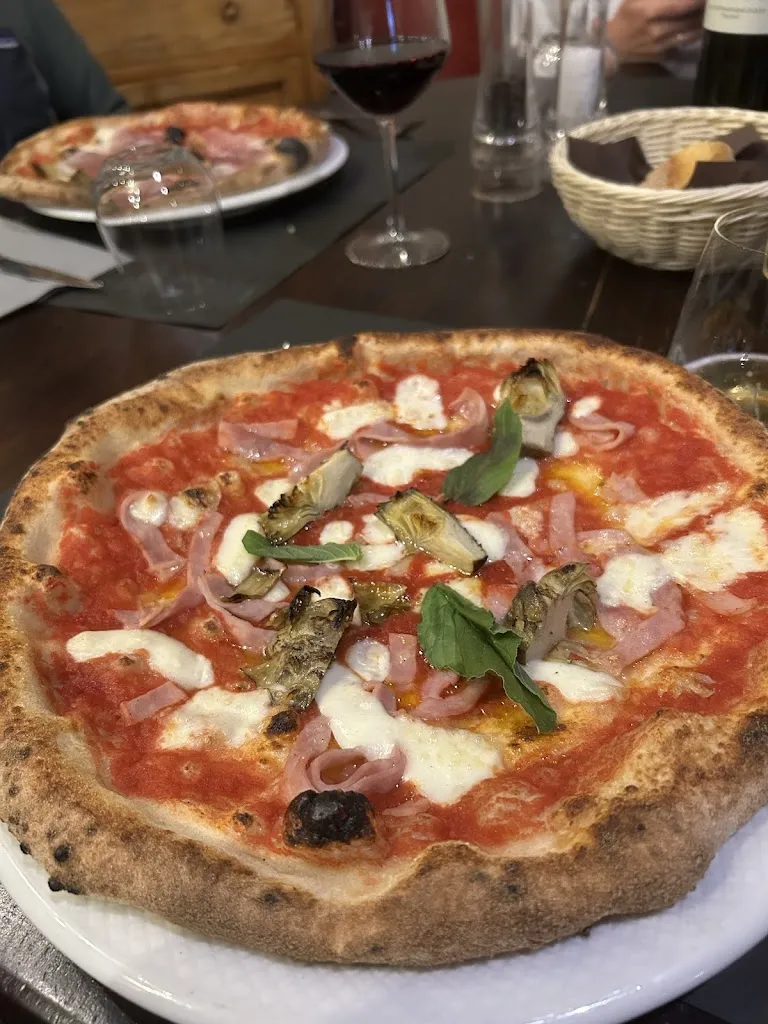 Michal Měřínský_La Bottega del Chiu_Radicofani_review