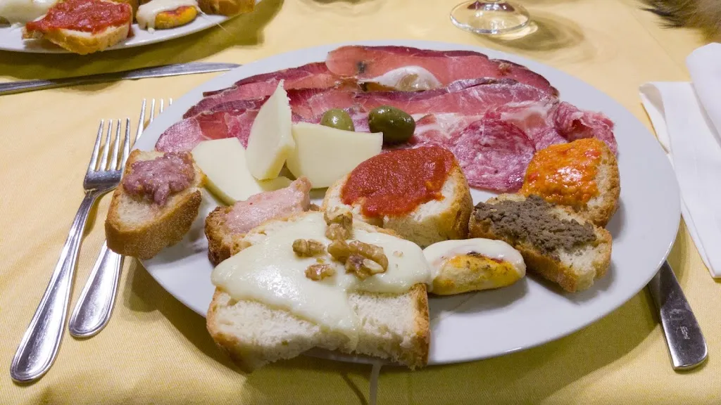 Marlon Sardini_Ristorante La Grotta_Radicofani_review