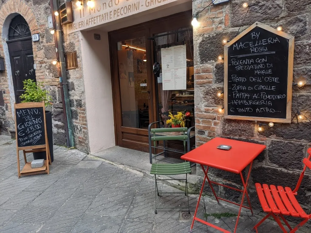 Il mondo del Rossi restaurant in Radicofani