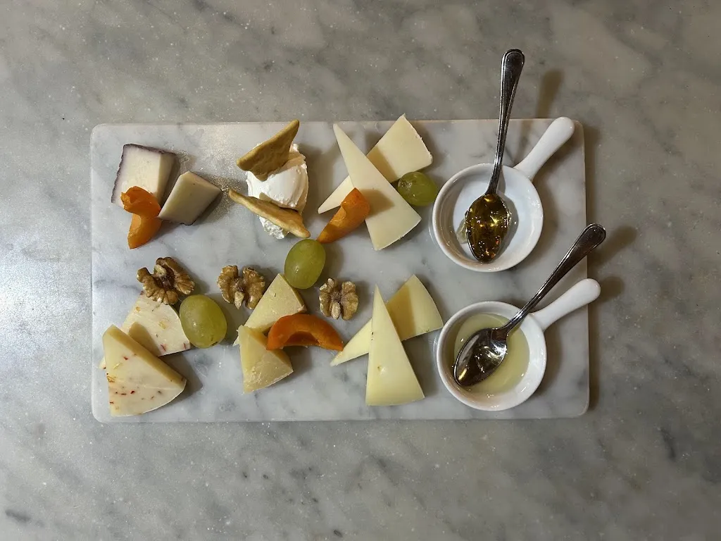 La VinOsteria_Radda in Chianti_slider_image_3