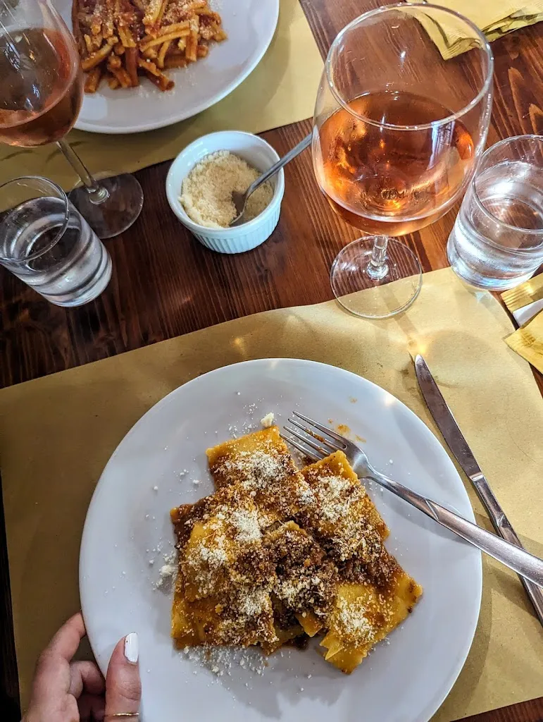 R Parsons_Locanda Lucarelli_Radda in Chianti_review