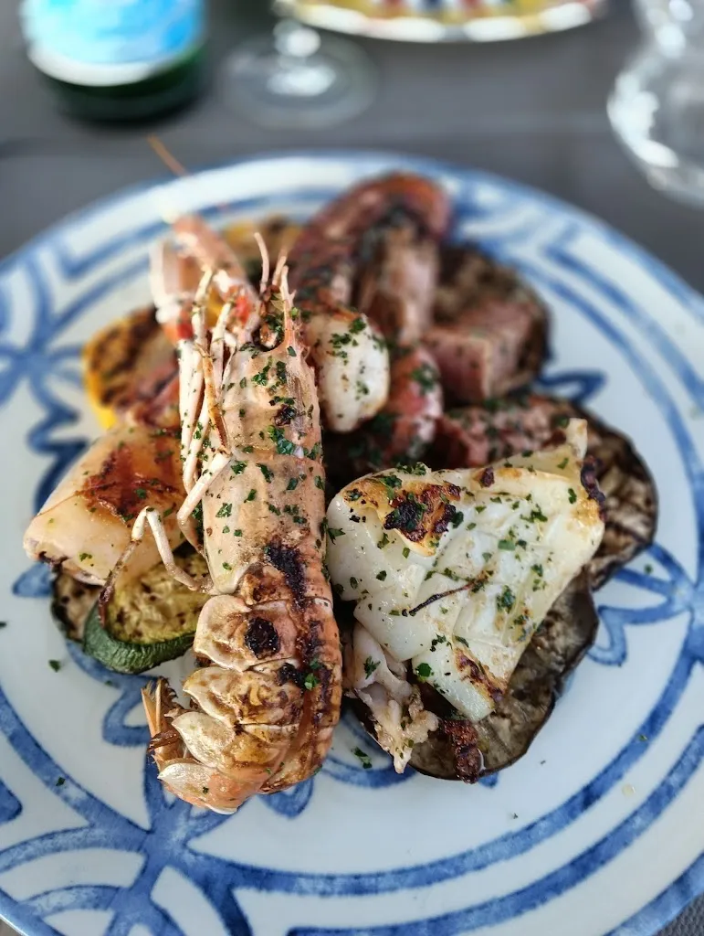 Il Bisbetico Ristorante_Ribolla_slider_image_3