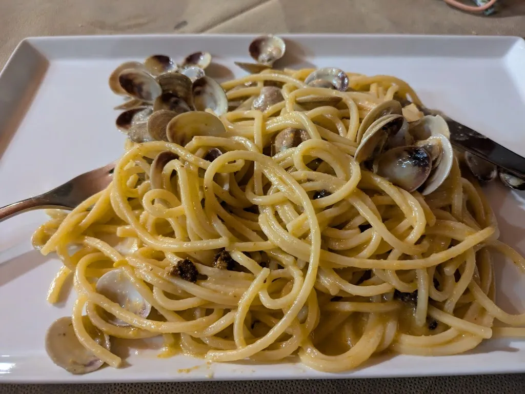 Monika Coutts_Osteria la Miniera_Rio Marina_review