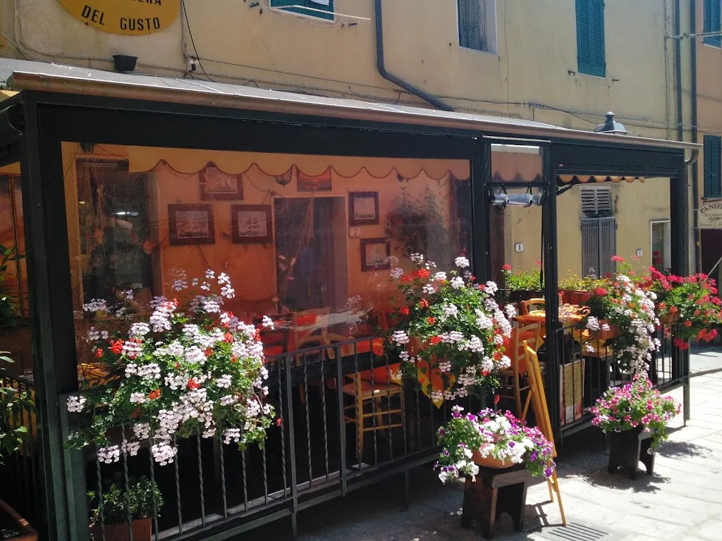 Osteria la Miniera_Rio Marina_slider_image_1