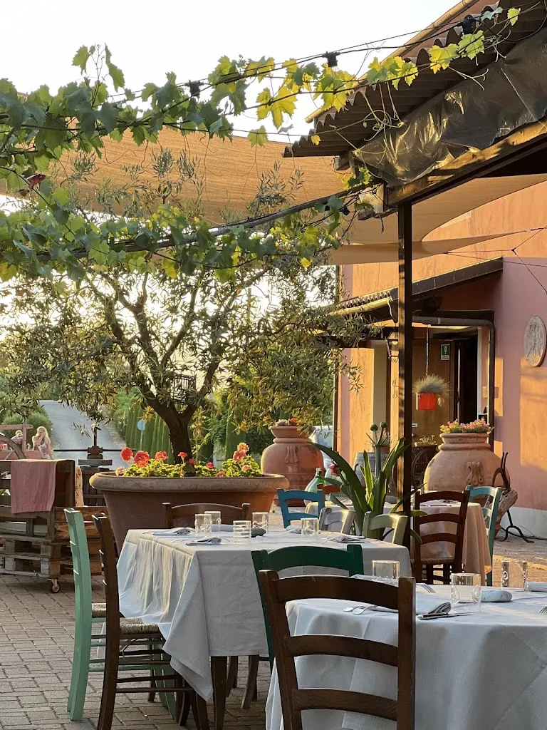 Lanterna Blu restaurant in Quarrata