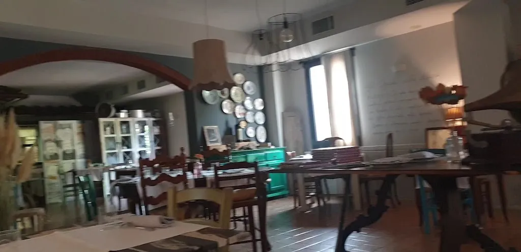 Lanterna Blu_Quarrata_slider_image_2