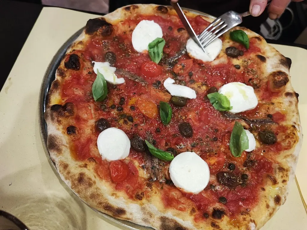 HAAM - Pizza e Hamburger_Quarrata_slider_image_1