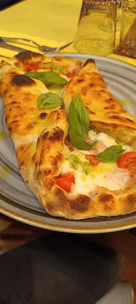 HAAM - Pizza e Hamburger_Quarrata_slider_image_3