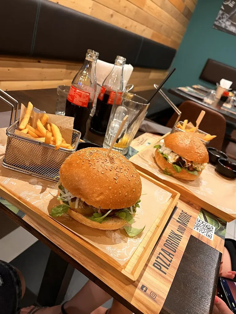 Floyd Studios_THE ROOF Mesagne BY BAGUETTEANDMORE_Mesagne_review