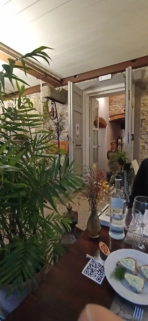 Alessandro Bellini_Agriturismo Bio-Ristorante La Degusteria_Quarrata_review