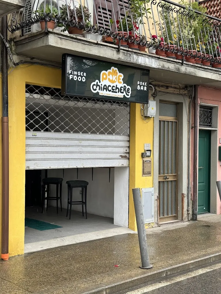 Poke Chiacchere restaurant in Quarrata