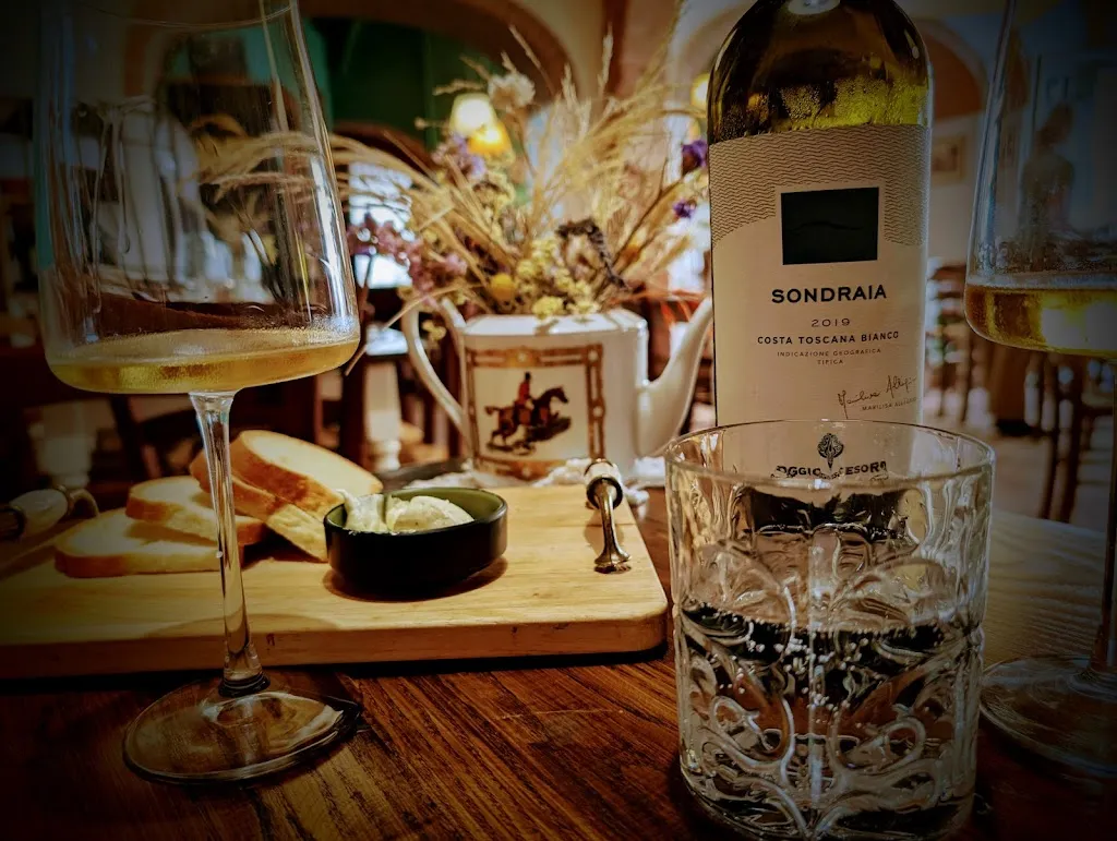 Christian Privenau_BISTROT 1986_Riparbella_review