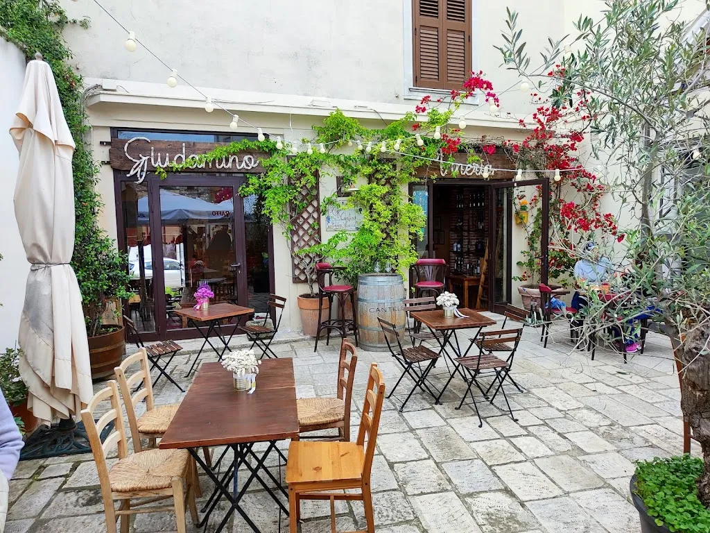 Giudamino restaurant in Mesagne