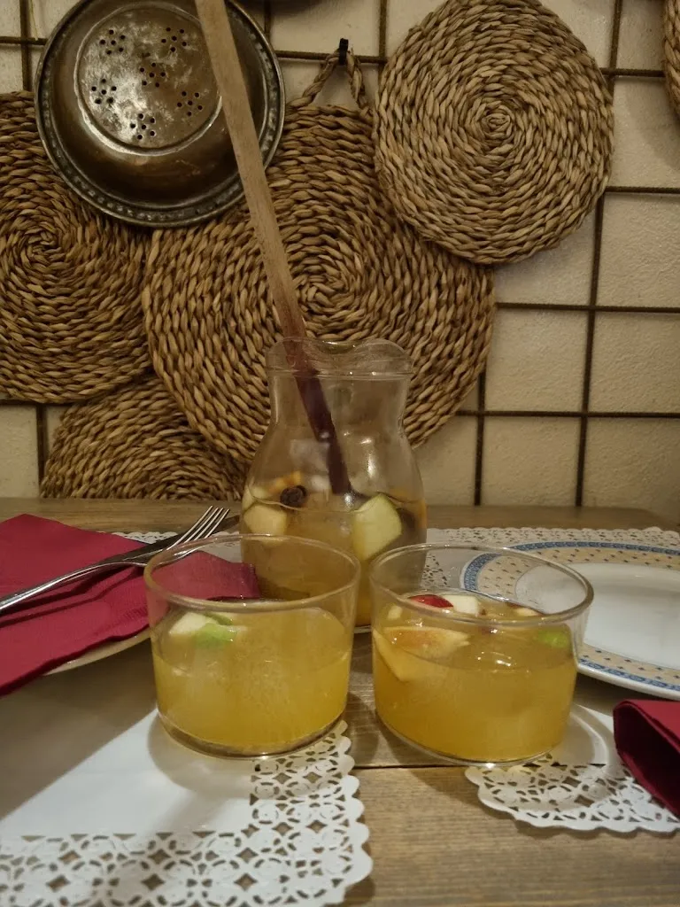 Menu_La Cova Tapas Bar Prato_Provincia di Prato_image_8