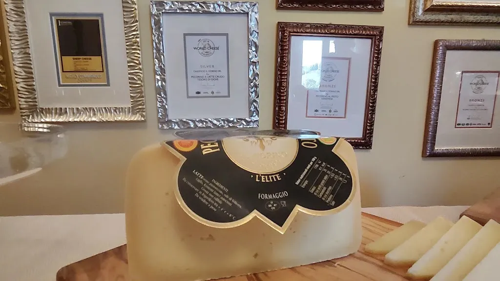 La Pietra albergo & sala da pranzo_Roccalbegna_slider_image_2