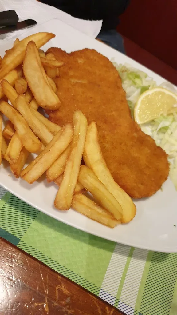 Mario Capaccio_Dunkelblonde_Castel di Sangro_review