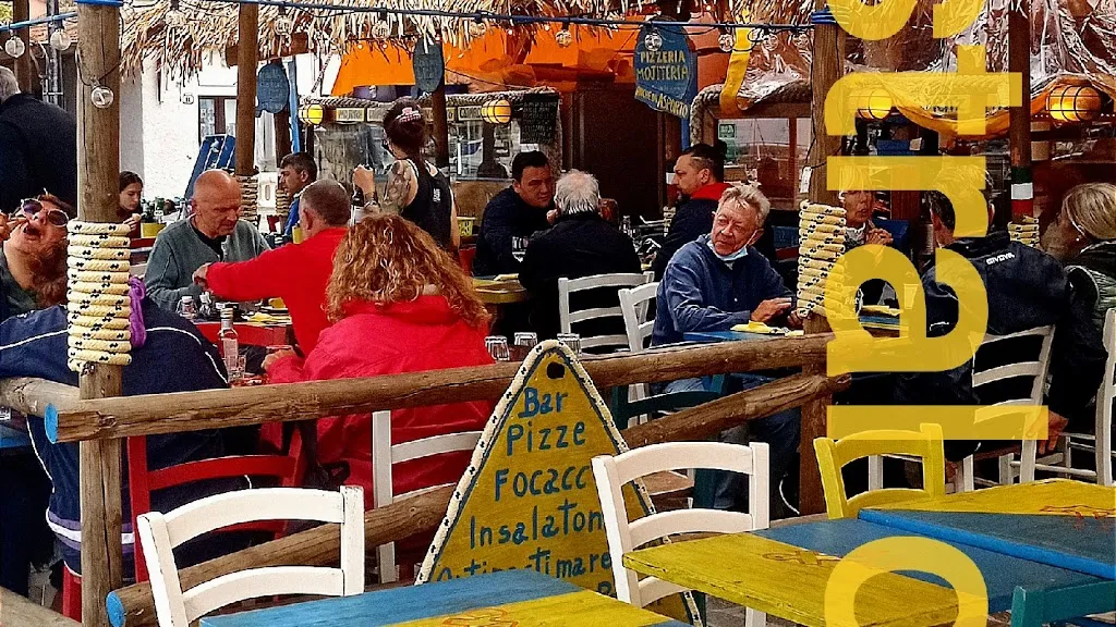 Mistral cafe_Rio nell'Elba_slider_image_1