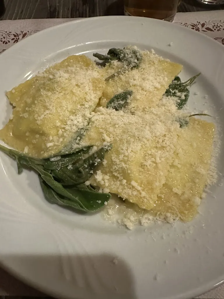 Ristorante La Rosa Blu_Roccastrada_slider_image_2