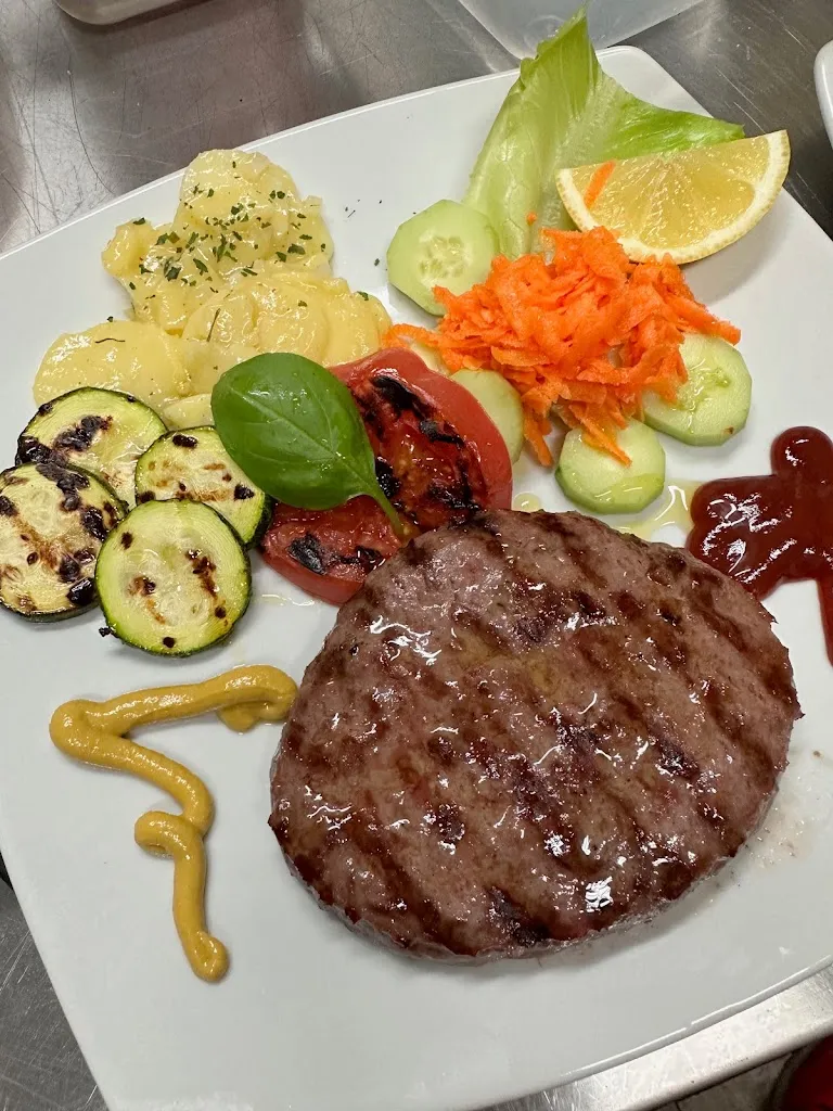 Bar Pizzeria Centrale Roccastrada_Roccastrada_slider_image_2