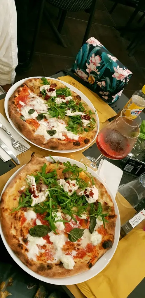 Alona Lazar_Brooklyn '91_Mesagne_review