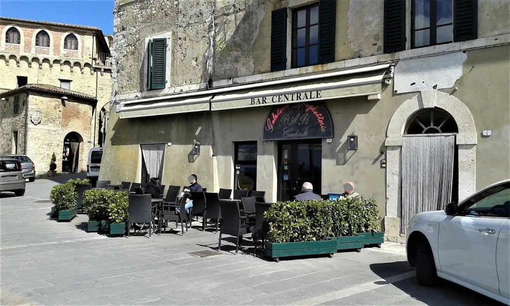 Bar Centrale - San Casciano dei Bagni  restaurant in San Casciano dei Bagni