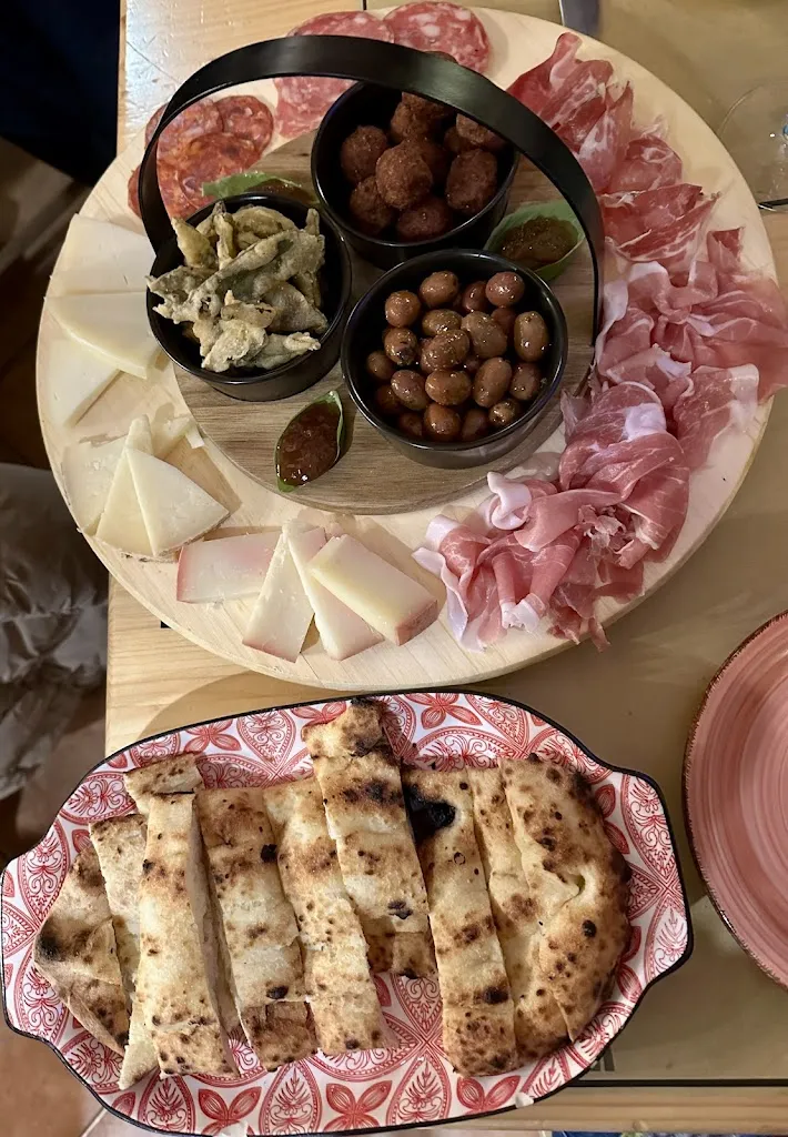 Ulla Dalsgaard_TIPO1_Mesagne_review