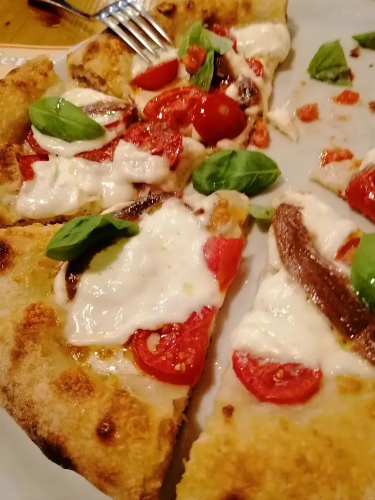 FABIO CREATINI_Le Simpatiche Canaglie Di Massimiliano Ciaffone & C. S.A.S._Rosignano Marittimo_review