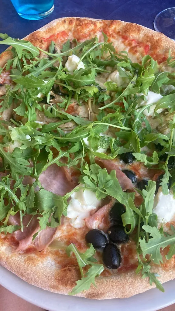 Karolina W_Le Simpatiche Canaglie Di Massimiliano Ciaffone & C. S.A.S._Rosignano Marittimo_review