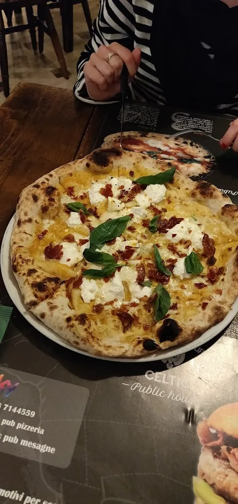 Janos G_Celtic_Mesagne_review