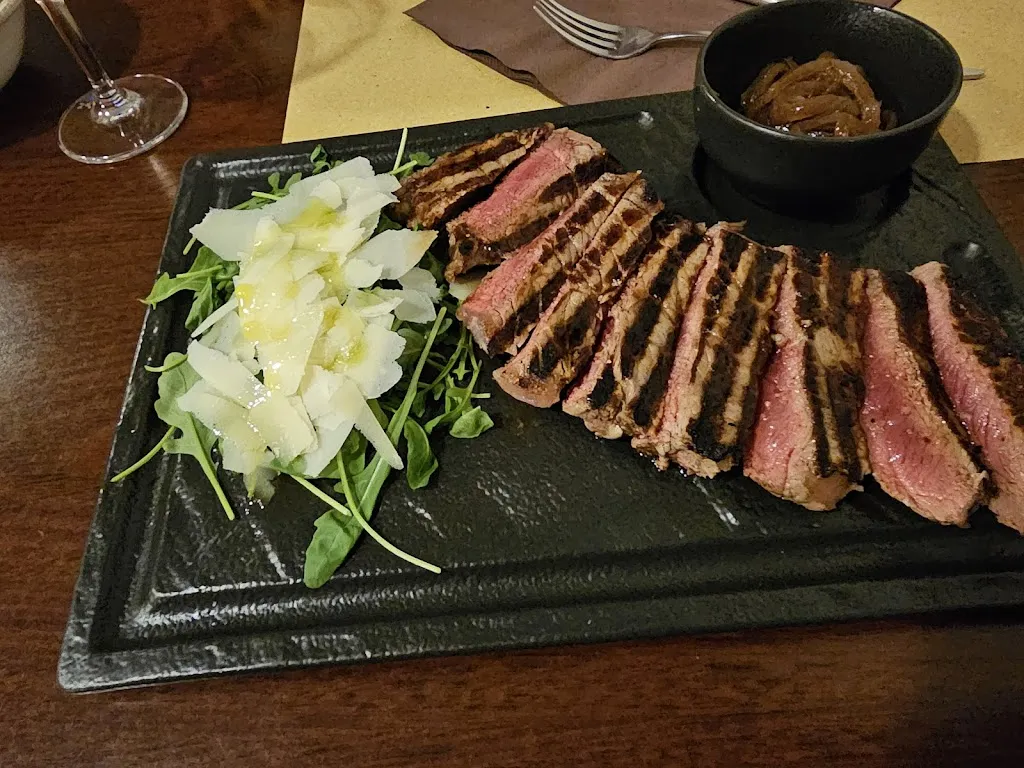 John van Straalen_Piccolo Hotel Cafè & Bistrot_Rosignano Solvay-Castiglioncello_review