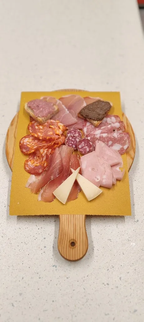 Uscio & Bottega_Rosignano Solvay-Castiglioncello_slider_image_2