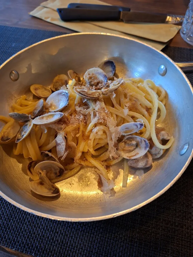 Diana Platon_L’Angolo_Rosignano Solvay-Castiglioncello_review