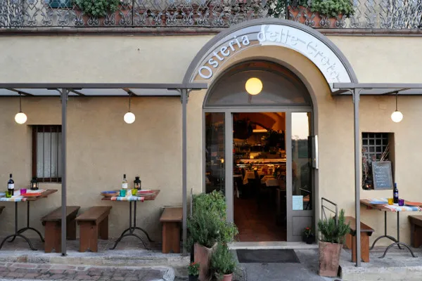 Osteria delle Crete_San Giovanni d'Asso_slider_image_1