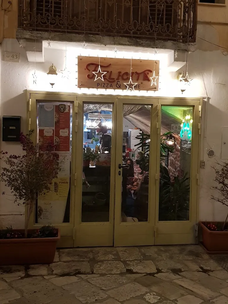 Felicità Pizzeria Trattoria restaurant in Mesagne