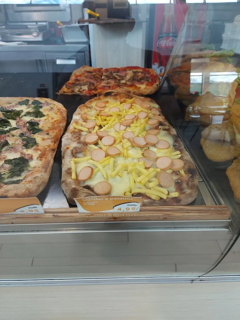 Luigi sarna57_Autogrill Arno Est_San Giovanni Valdarno_Bewertung