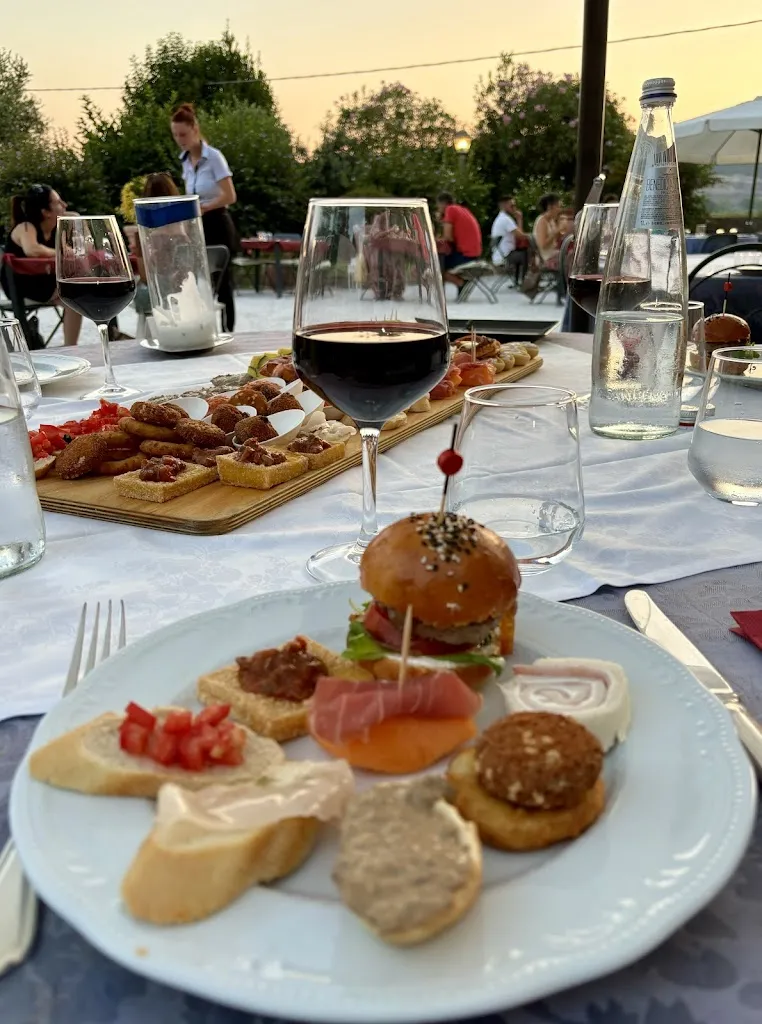 Ristorante Villa Poschi_San Giuliano Terme_slider_image_3