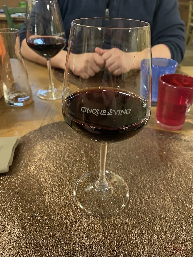 Kim D_Cinque Di Vino_San Casciano in Val di Pesa_review