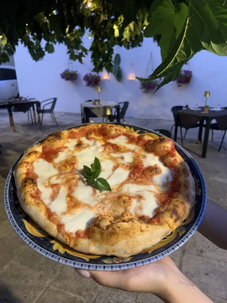 Morus Pizzeria Contemporanea Food & Cocktails bar_Mesagne_slider_image_3