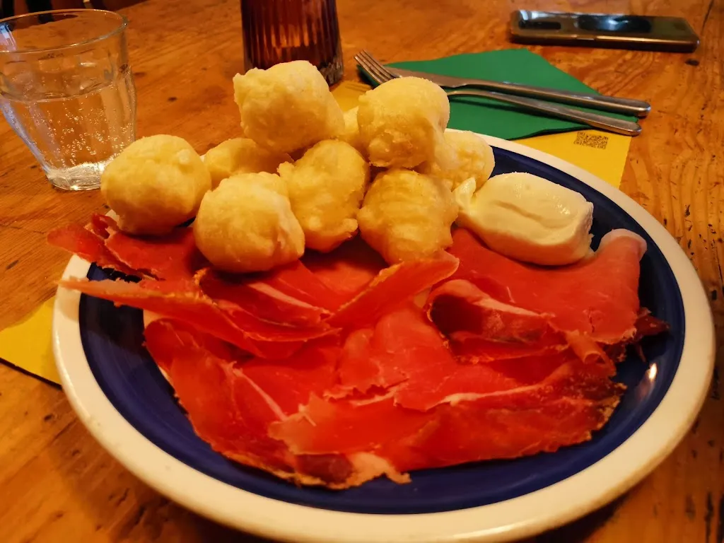 Janos Noweski_Nostro_San Casciano in Val di Pesa_review