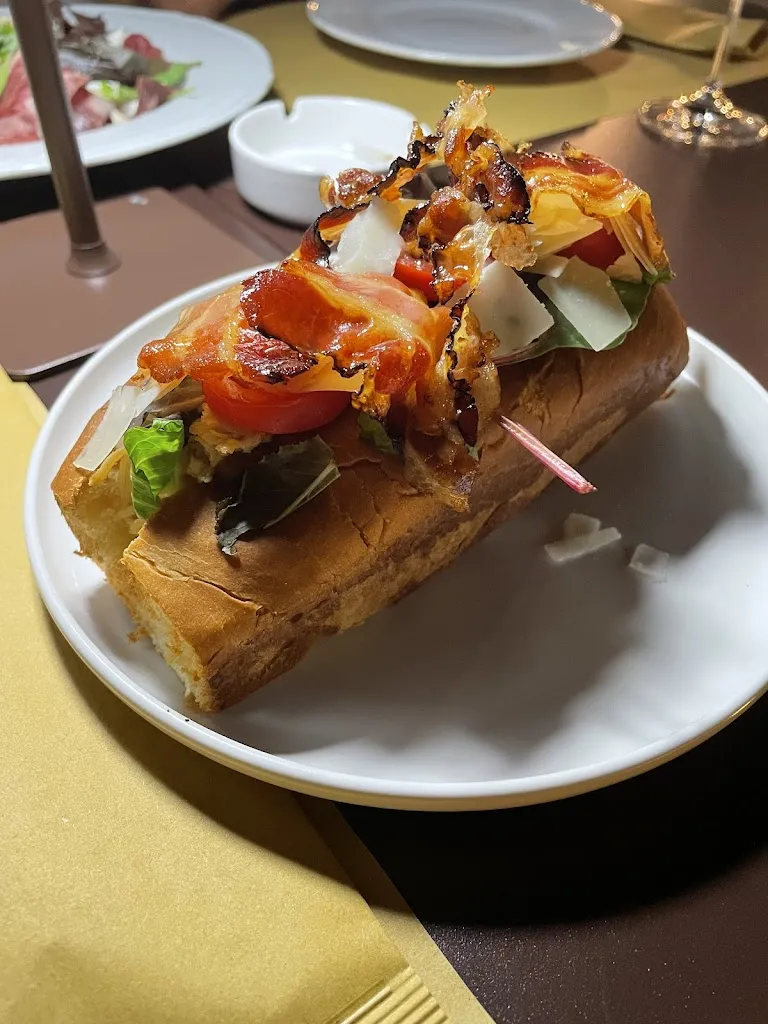 Tita Valentini_Alticcio Wine Bar - Vineria Mesagne_Mesagne_review