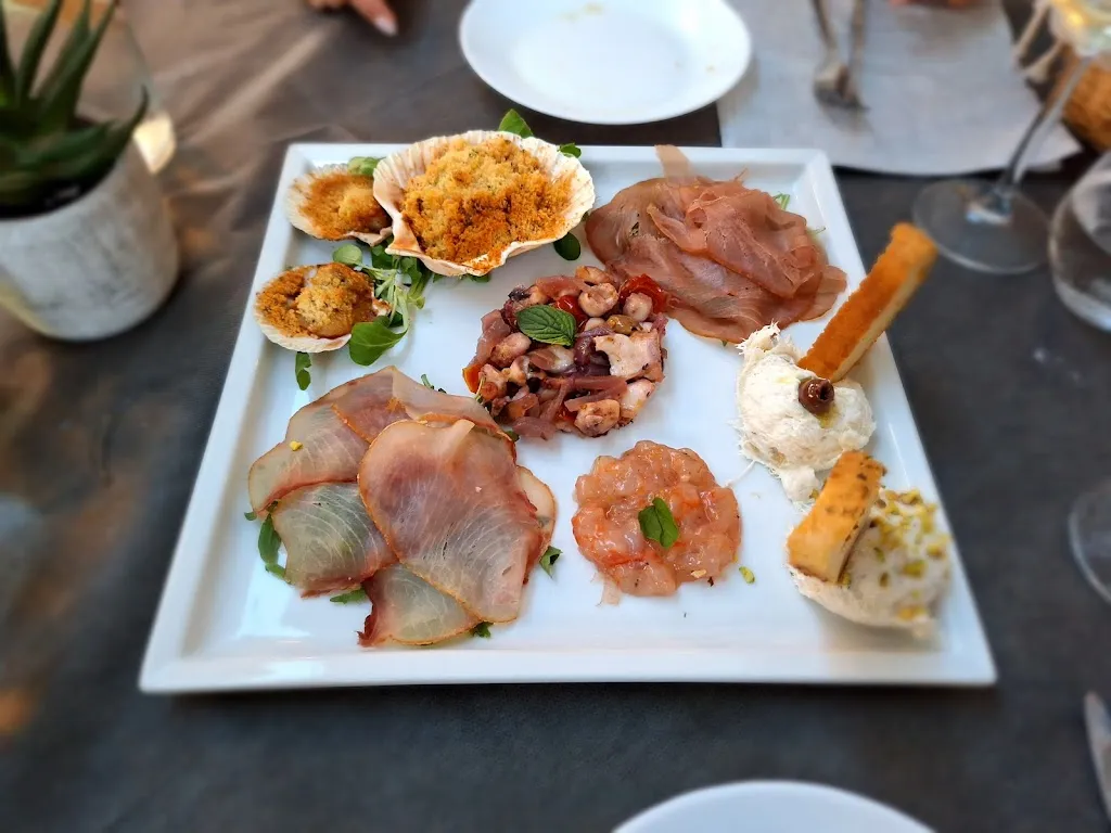 Menu_San Rocco Beach Pizzeria Restaurant Bar_San Rocco_image_9