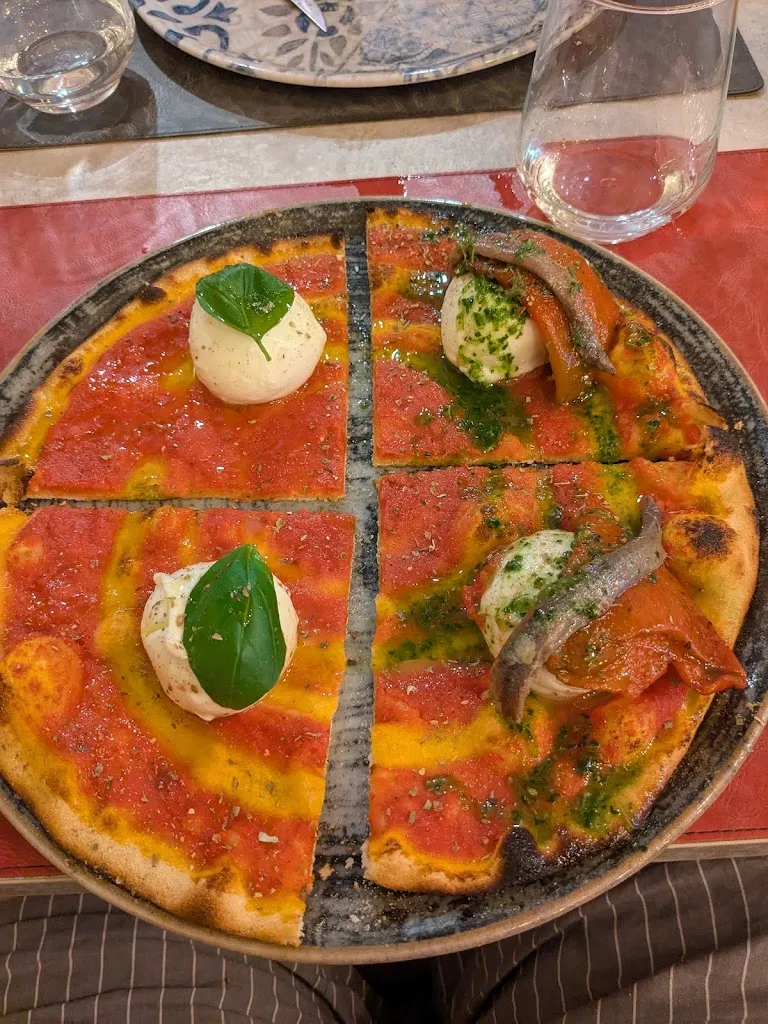 Finlay Williams_Il Grano Antico pizzeria_San Piero a Sieve_review