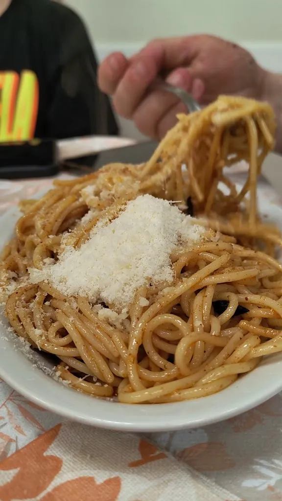 Pizzeria Tavola Calda Da Baffo_San Piero a Sieve_slider_image_2