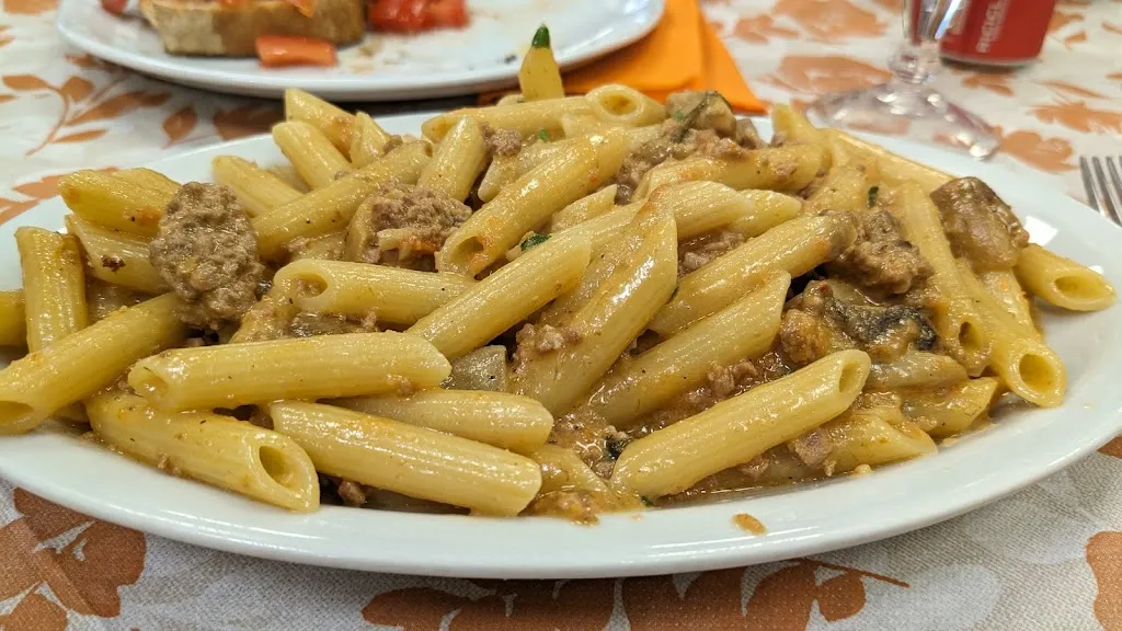 Pizzeria Tavola Calda Da Baffo_San Piero a Sieve_slider_image_3