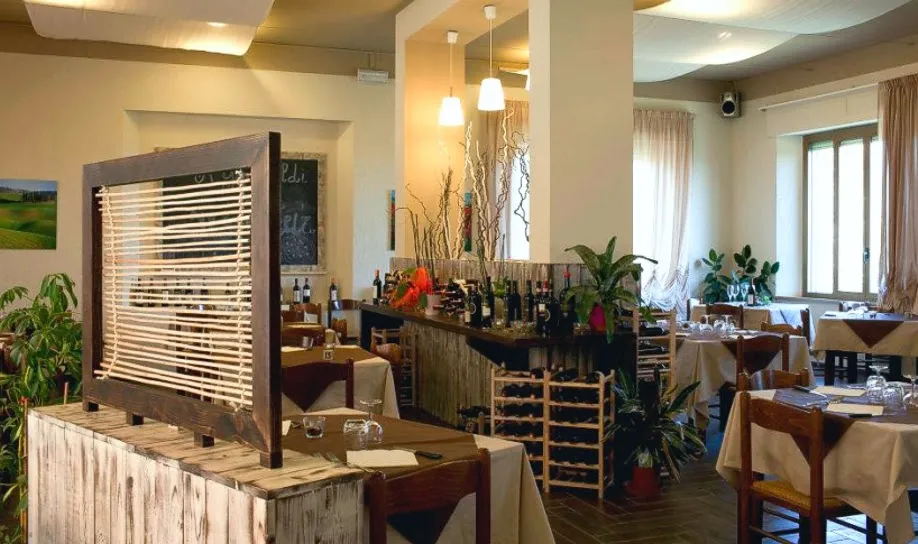Ristorante Hotel Il Garibaldi restaurant in San Quirico d'Orcia